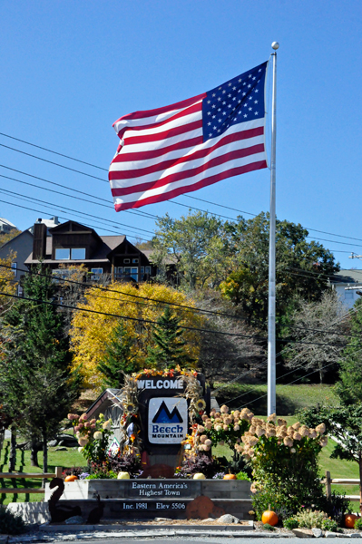 USA flag and Beech Mountain plaque